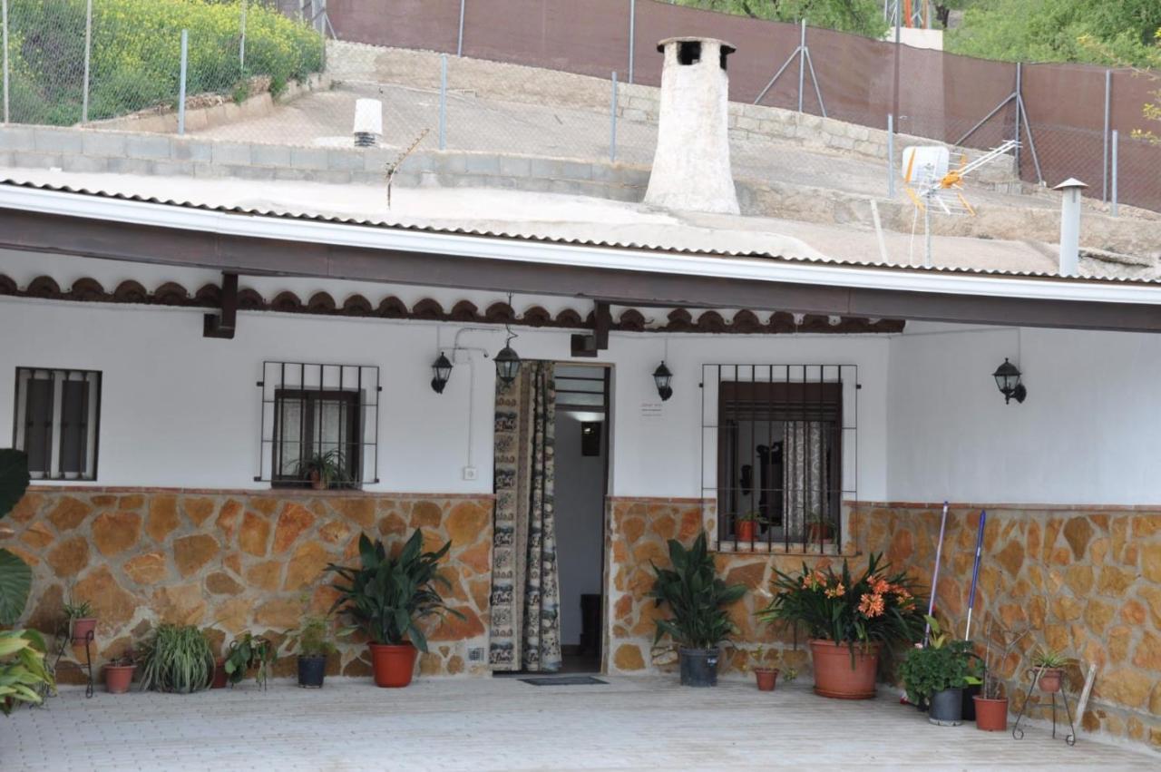 Pegalajar Casa Cueva El Almendro旅馆 外观 照片